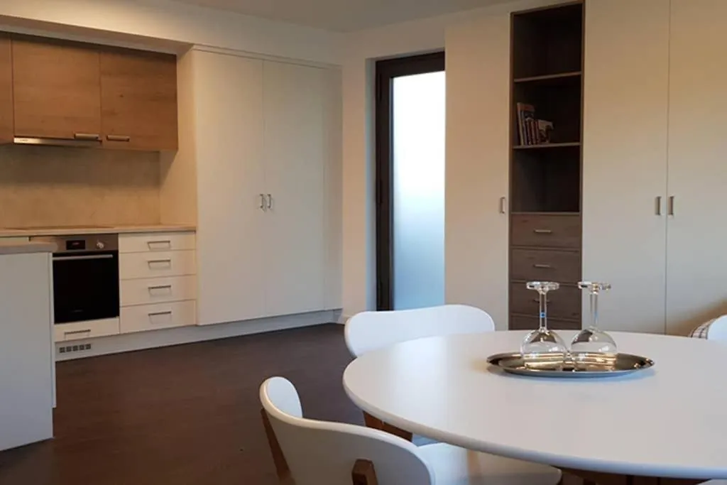 Suite With Back Garden Karlovy Vary Apartment